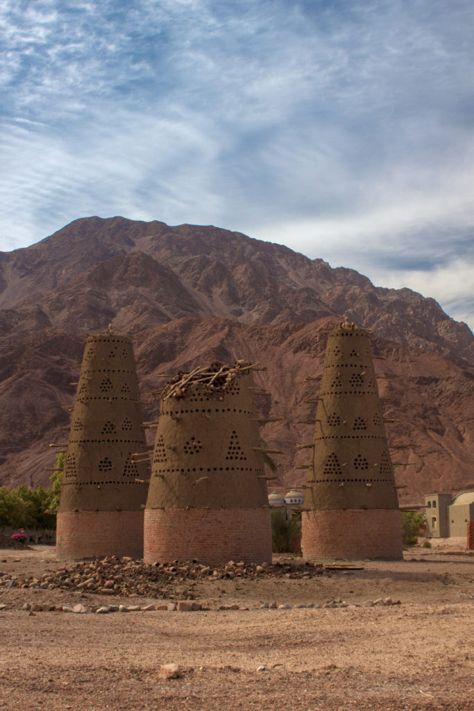 Pigeon towers in the Gulf of Aqaba. Photo: Wiki Commons