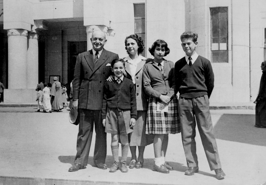 "No Cookery Books", The Common Table. The Douek Family in Egypt, 1940s. Image courtesy Claudia Roden